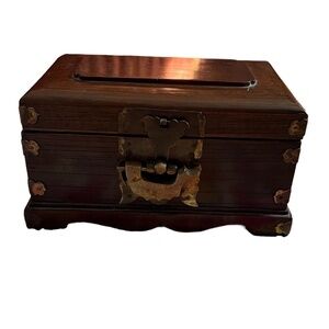 Vintage Brass Trimmed WoodenJewelry‎ Box Chest Brass Etched